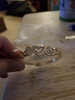 Hearts Gold and rhinestone bracelet