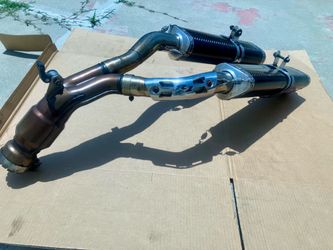 04-06 Yamaha R1 Yoshimura carbon fiber mufflers