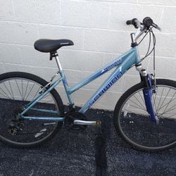 Ladies 26" Bike