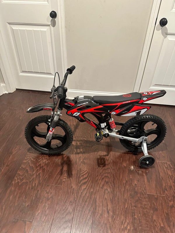 16" Hyper Motobike With Training Wheels