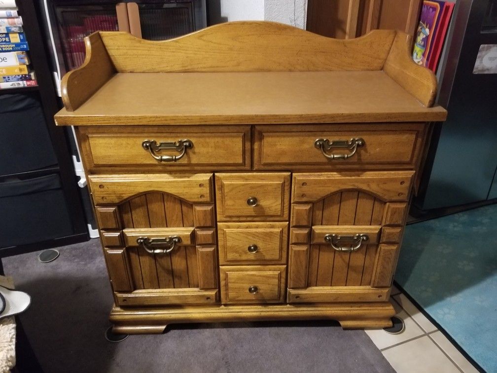 buffet / dresser