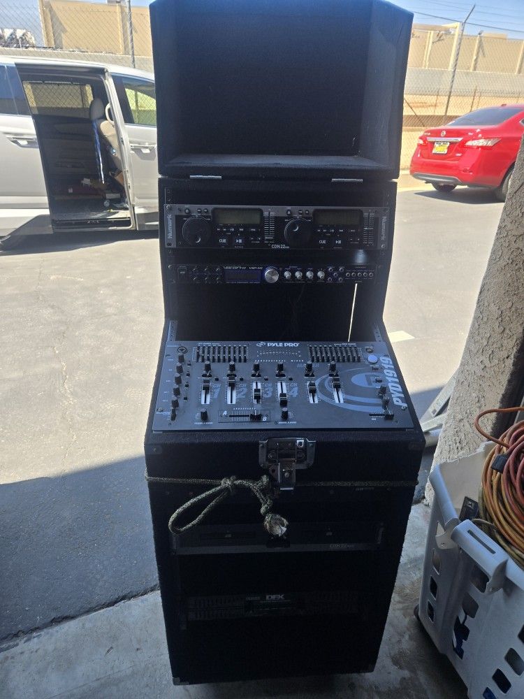 DJ SYSTEM