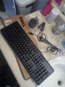 KEYBOARD & MOUSE BRANDNEW DELL
