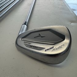 Mizuno JPX 900 Tour 4-PW