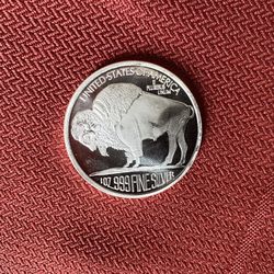 5 Silver Buffalo Coins .999  Eagles