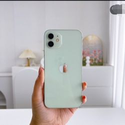 iPhone 12 Unlocked With Warranty 
