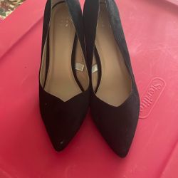 Lightly Used Black Dressy High Heels Shoes 