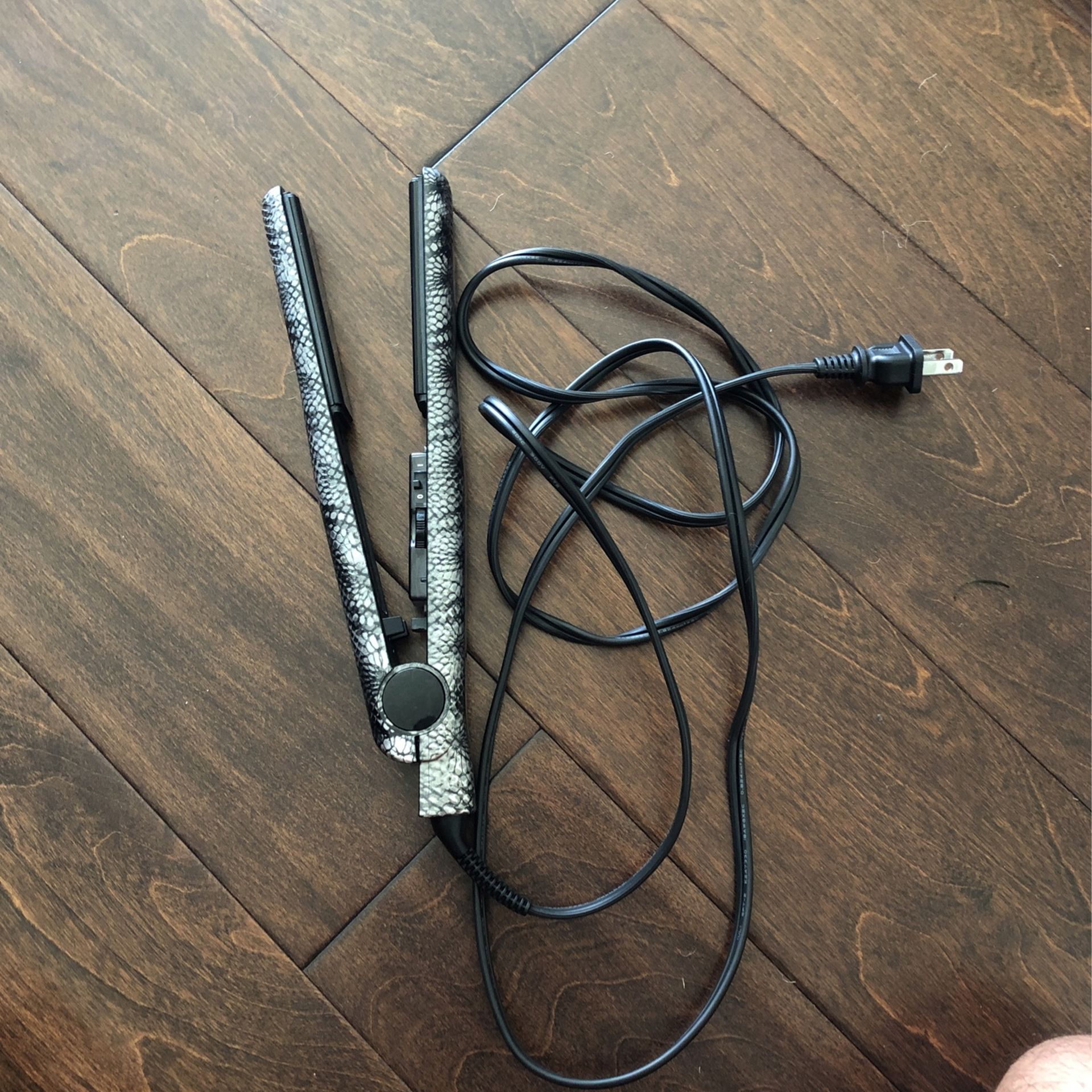 Revlon Hair Straightener