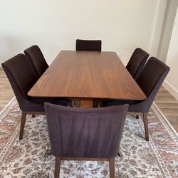 Modern Dining Table Set – Excellent Condition