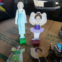 Wood Dress Up Dolls For Toddlers