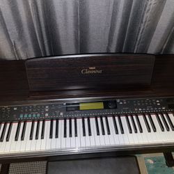 Yamaha Clavinova 