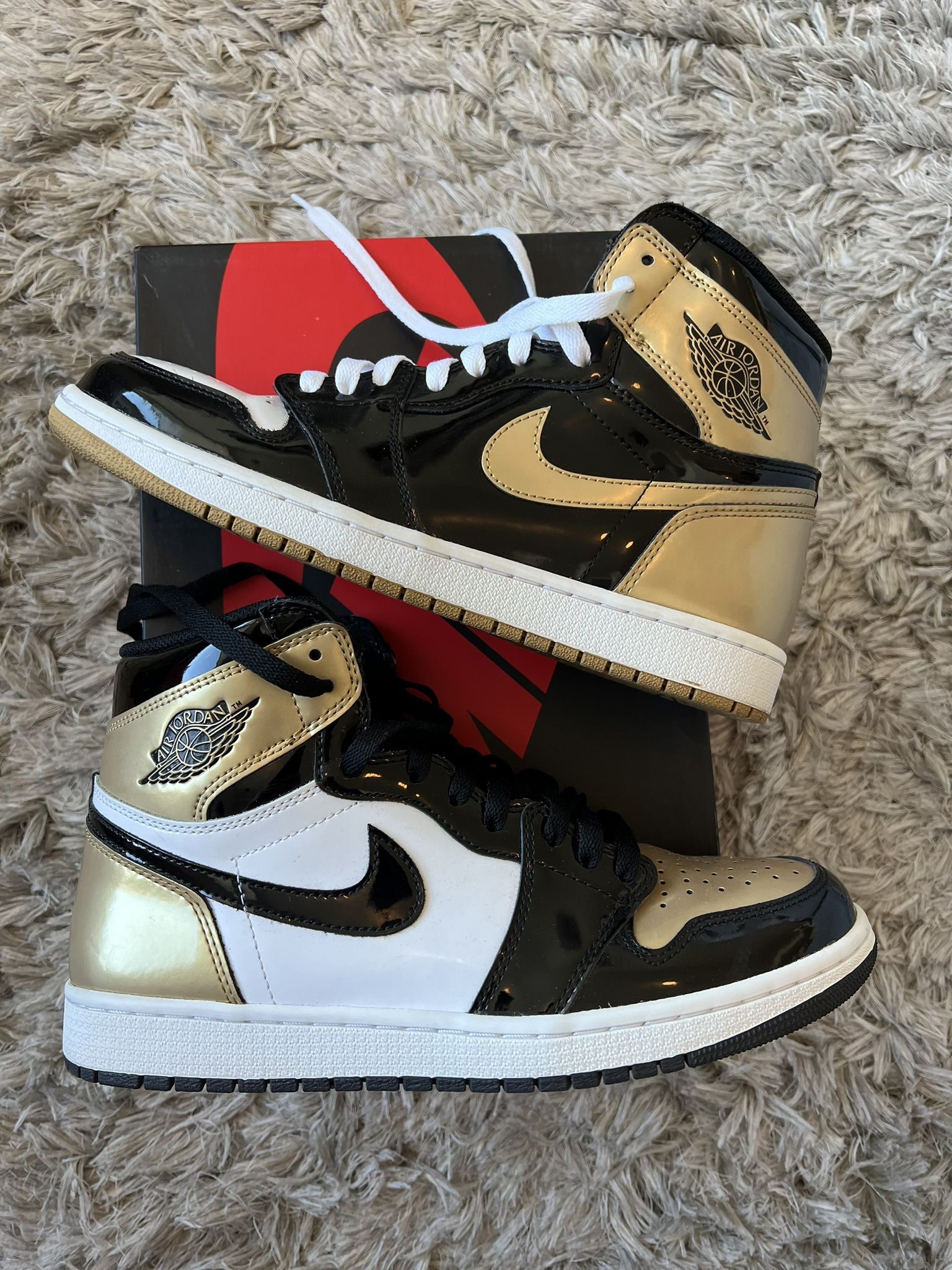 Nike Jordan 1 High OG Top 3 Gold Complexcon Size 10