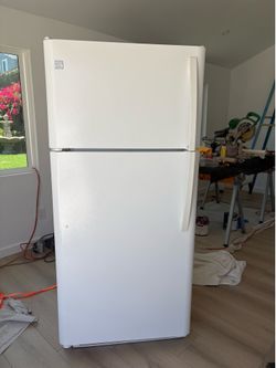 30 inch White Refrigerator
