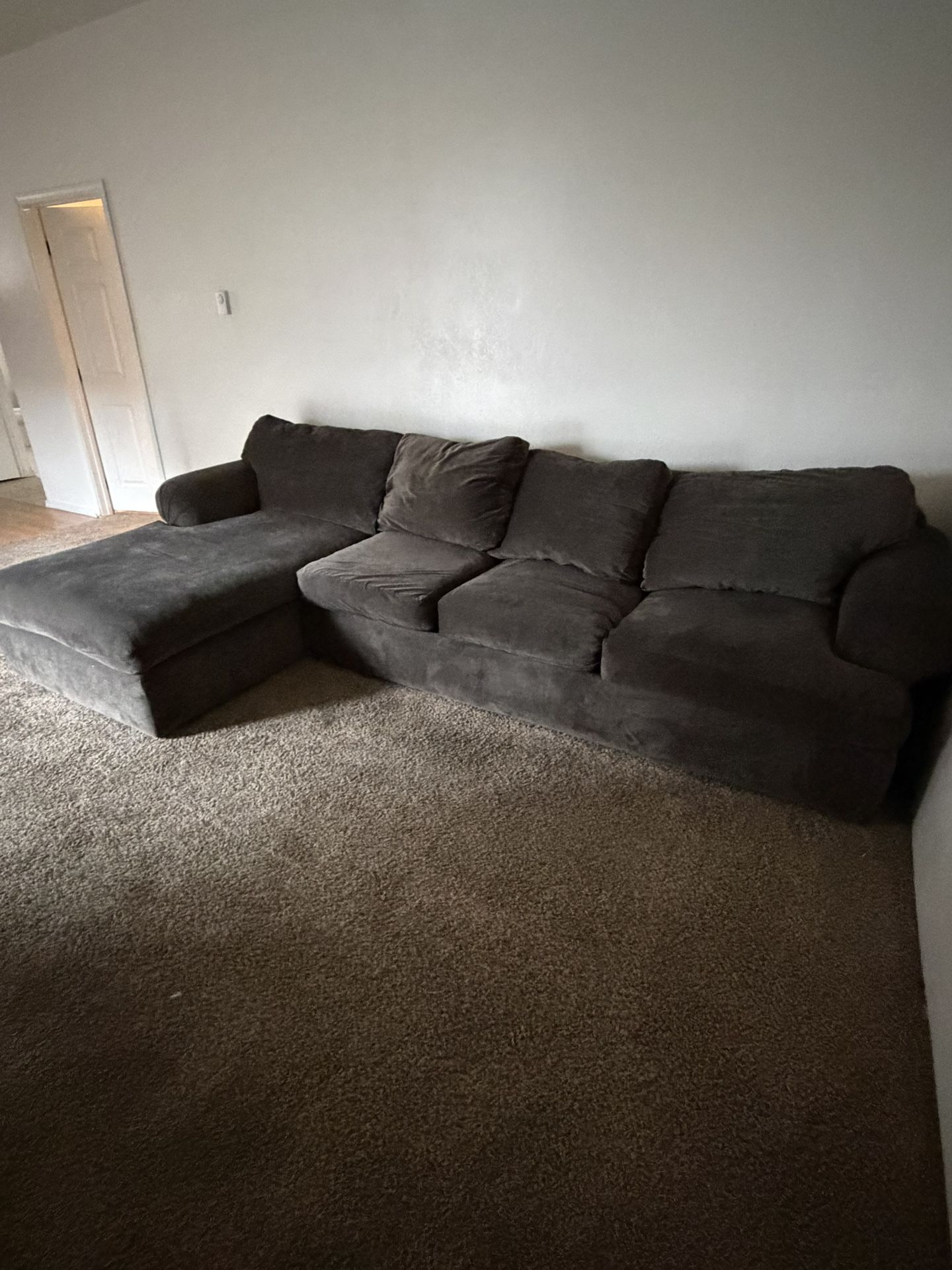 Queen Sleeper Couch With Chaise 