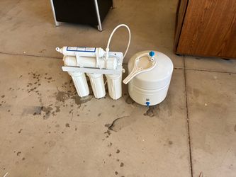 Reverse Osmosis Water Filter System with Tank