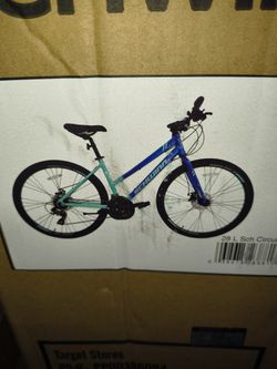 Schwinn Woman's Circuit 700c/28" Hybrid