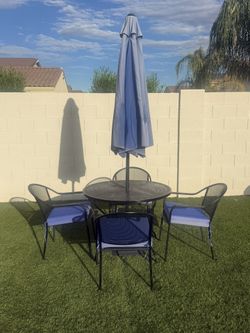 Patio Set- Outdoor Dining Table & Chairs Set