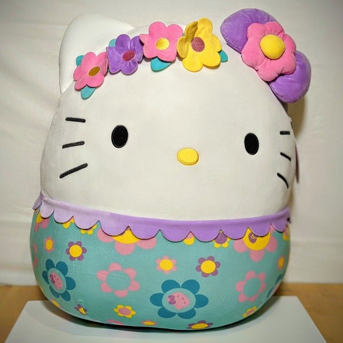 20" Hello Kitty Squishmallow Floral