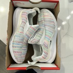 Nike viale space dye deals
