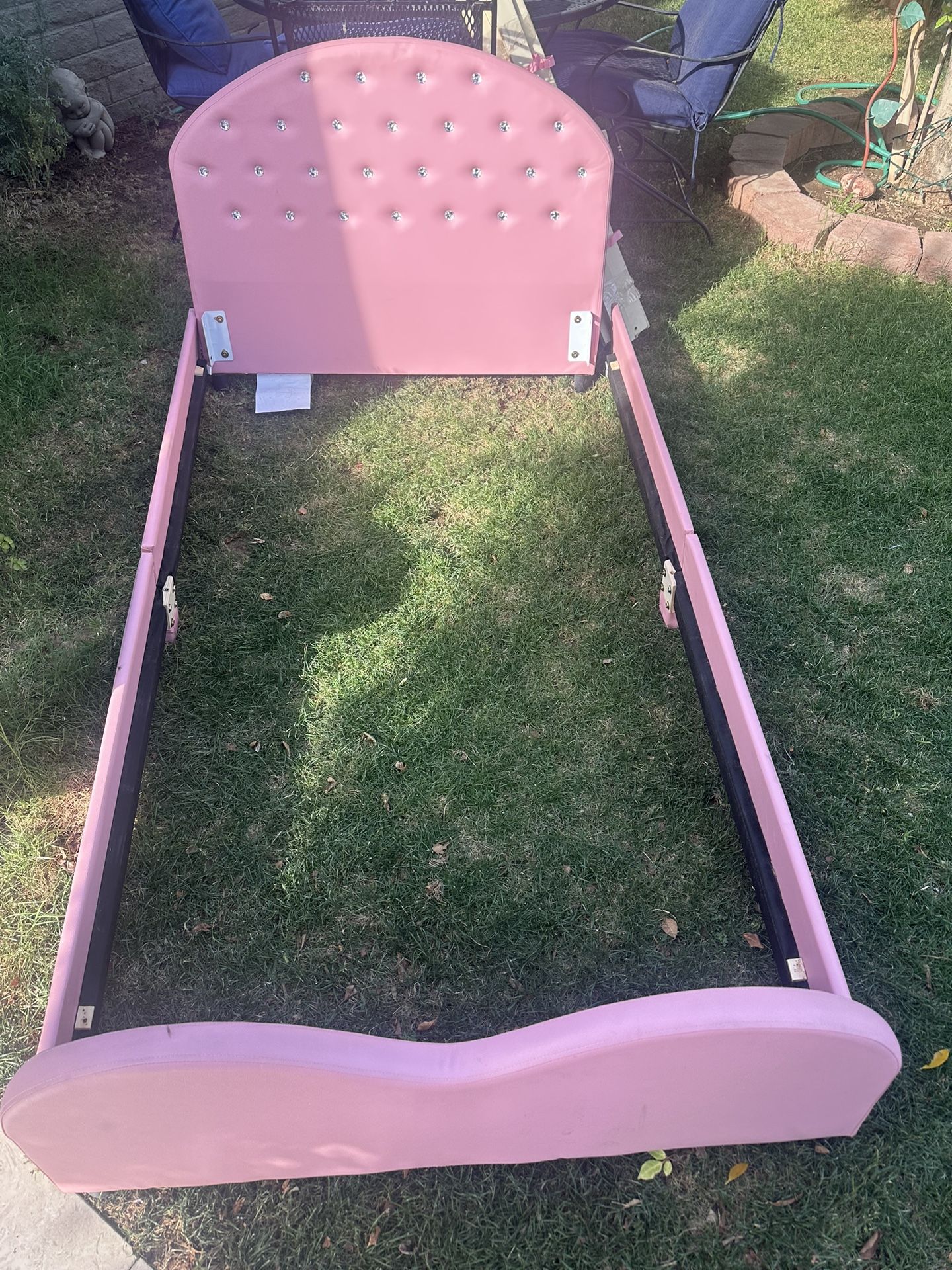 Twin Bed Frame 