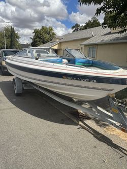 1985 Bay liner With Trailer