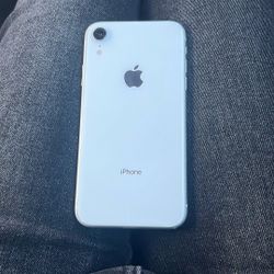 iPhone XR 