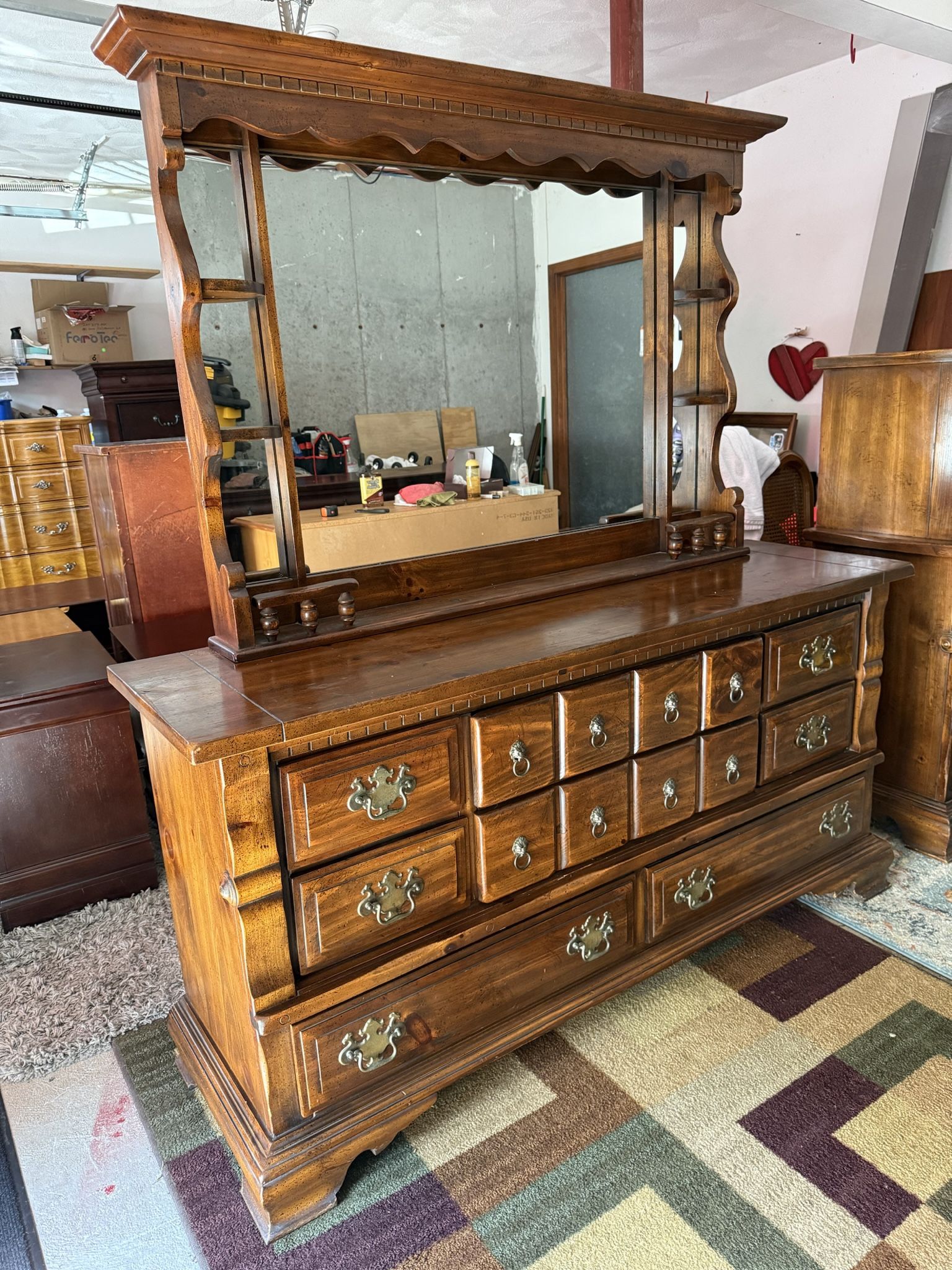 Dresser With Mirror