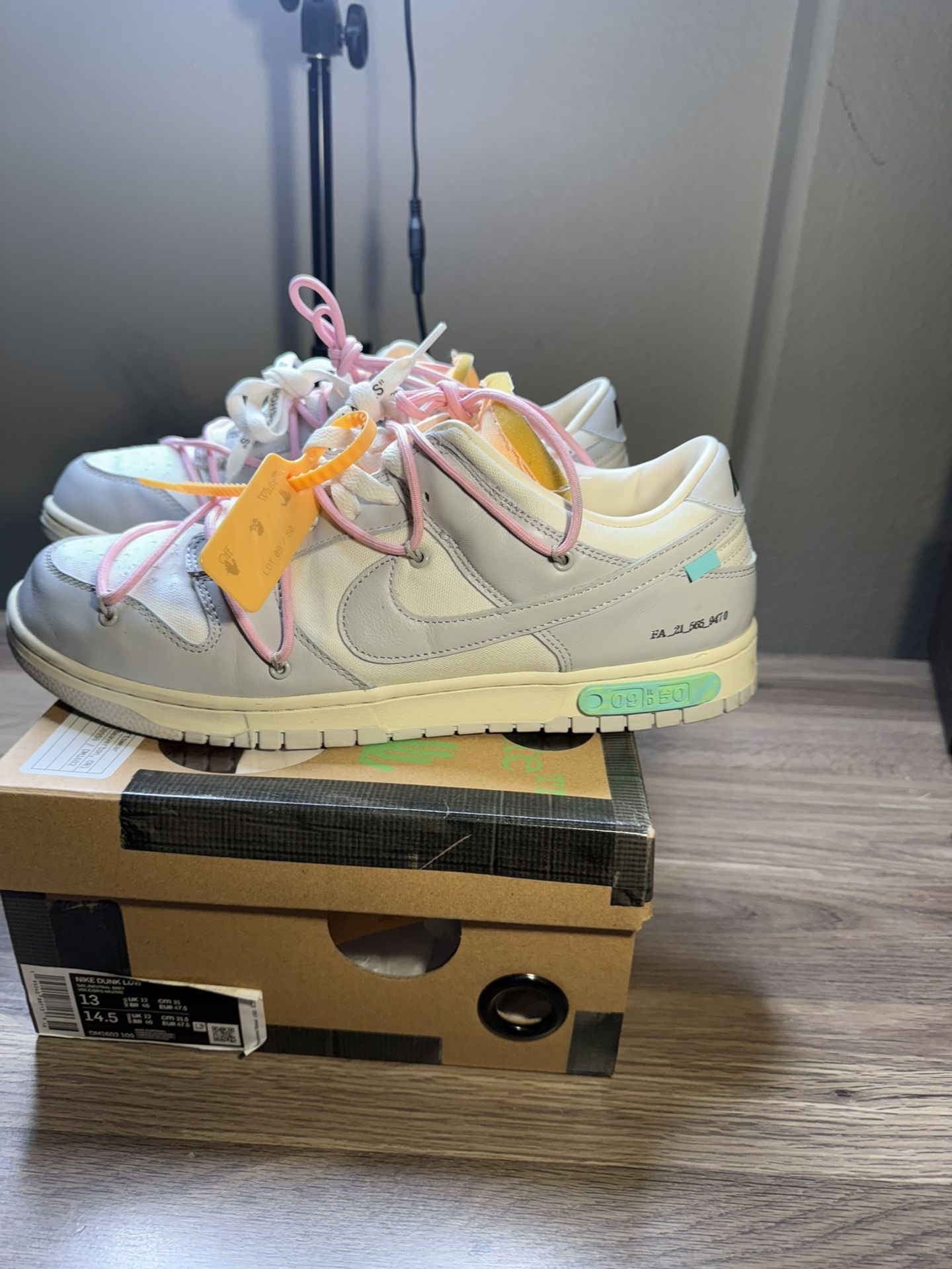 nike dunk low x offwhite lot 9