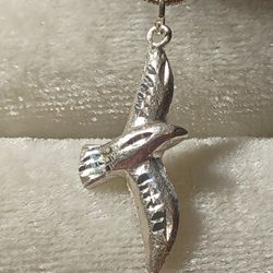 Vintage Sterling Silver Seagull Necklace 