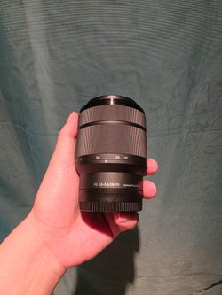 Sony FE 28-70mm f3.5-5.6 lens