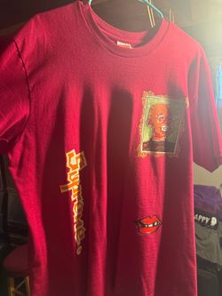 supreme tee