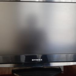 TV/DVD Combo, 24" Flat Screen 