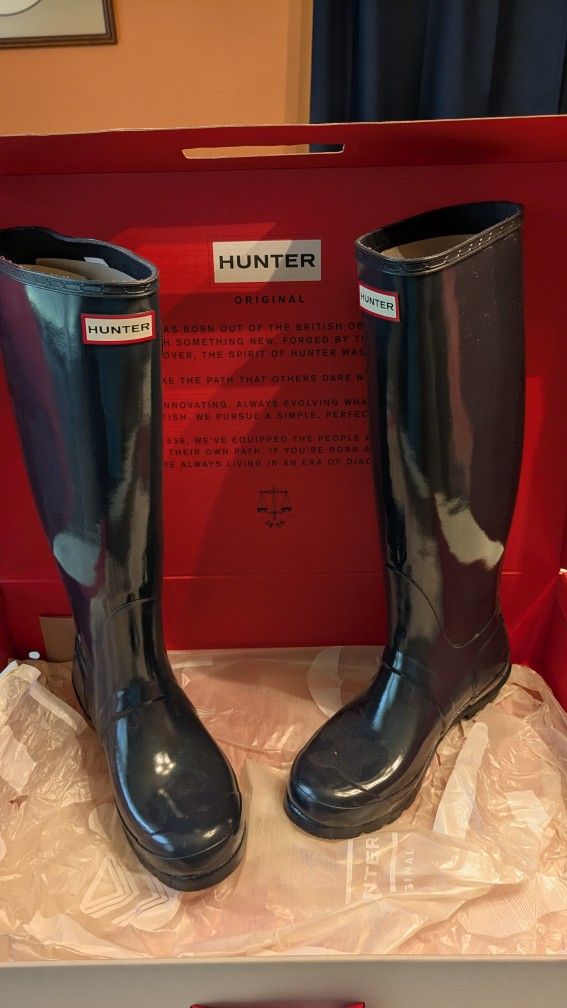 Hunter women's original tall gloss Navy US 8