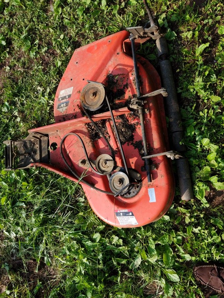 38" SIMPLICITY MOWER DECK, Broadmoor riding garden tractor for Sale in