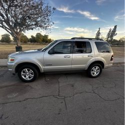 2008 Ford Explorer