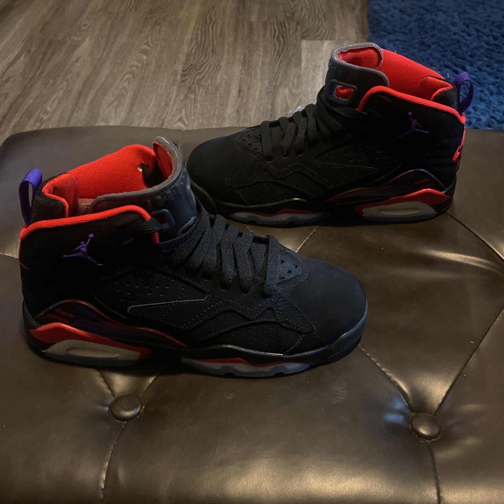 Jordan MVP GS Raptors Size 4 Y