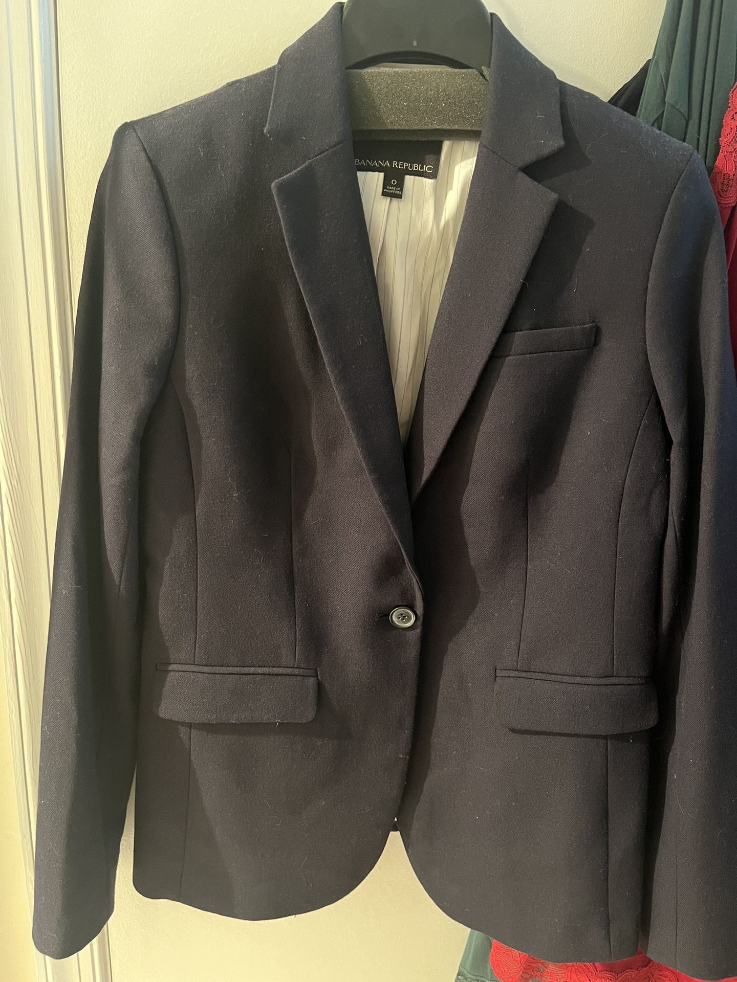 Banana Republic Women’s Blazer – Size 0 ✨ Classic & Elegant ✨