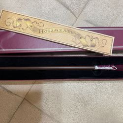 The Noble Collection Seraphina Picquery's Wand Collectors