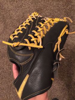 NIKE Shadow Edge 12.75 Baseball Glove