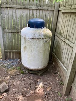 Propane tank 120 gallon located in the Poconos Propane tank,120 gallon, located in the Poconos
