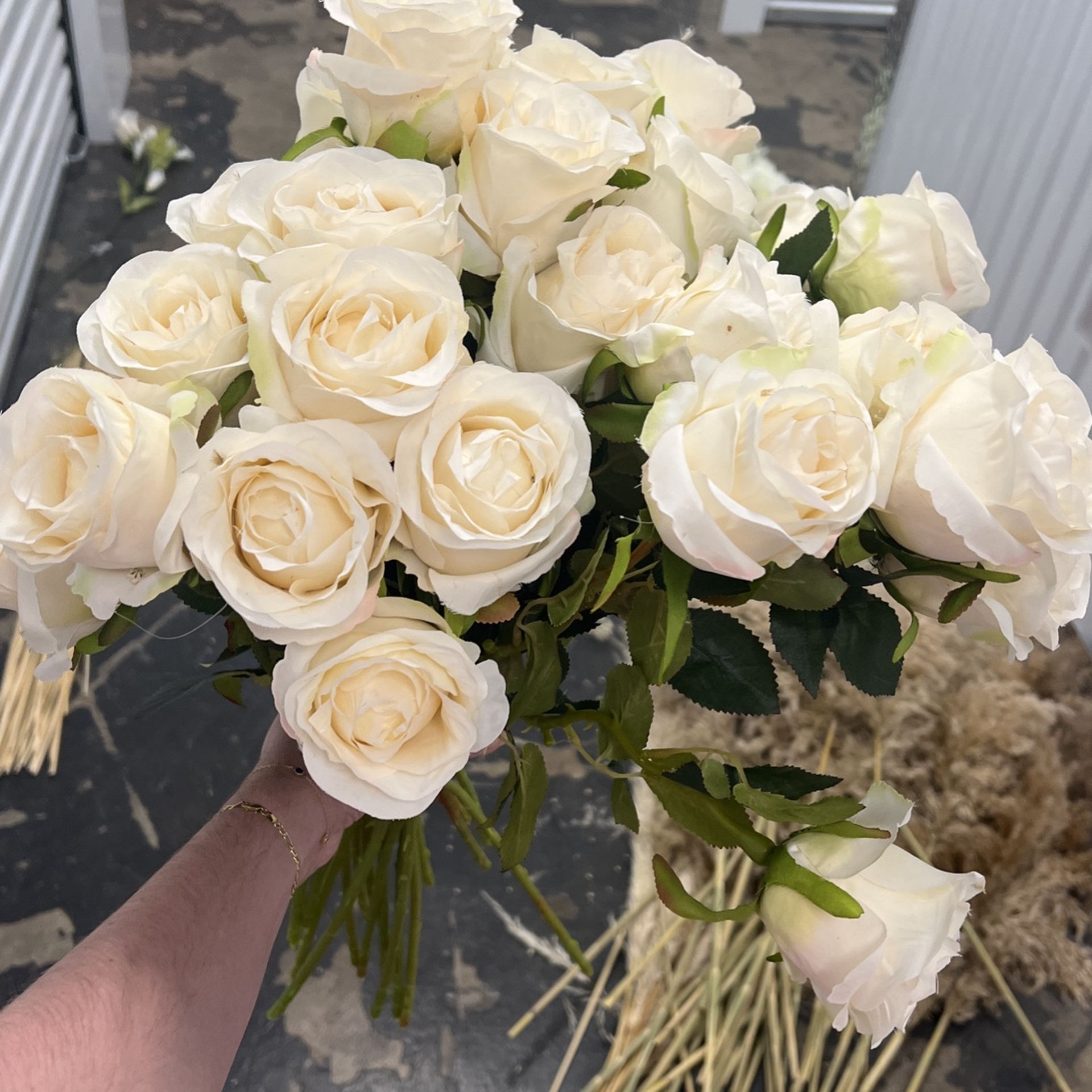 Fake White Roses