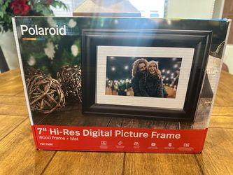 Polaroid 7” Digital Picture Frame – New in Box