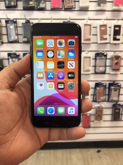 iPhone 7 unlocked 32gb