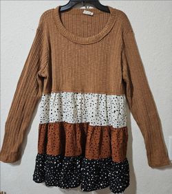 entro Ribbed Knit Tiered Long-Sleeve Dress in Brown, White, Rust, Black