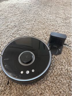 Roborock vacuum and mop