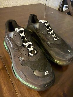 Men's 42 Balenciaga Triple S Shoes