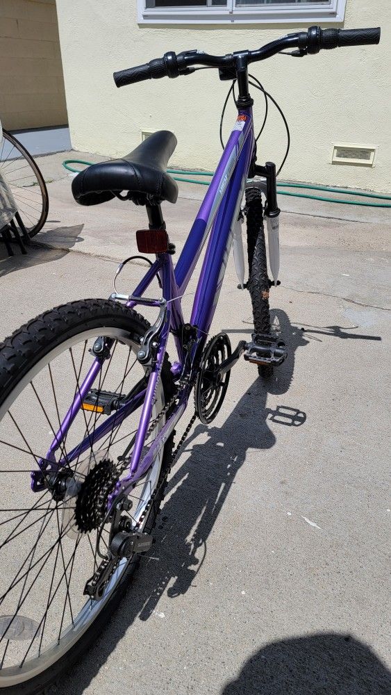 10-speed Huffy Mountain Bike Like New