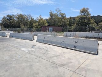 K-rail barrier