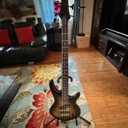 3 Bass Guitars 🎸 For sale