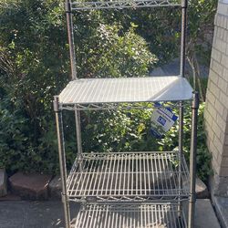 Rolling Metal Baker’s Rack
